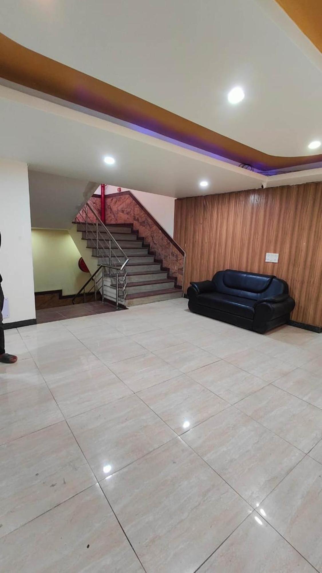 Airport Hotel Mahal New Delhi Eksteriør bilde